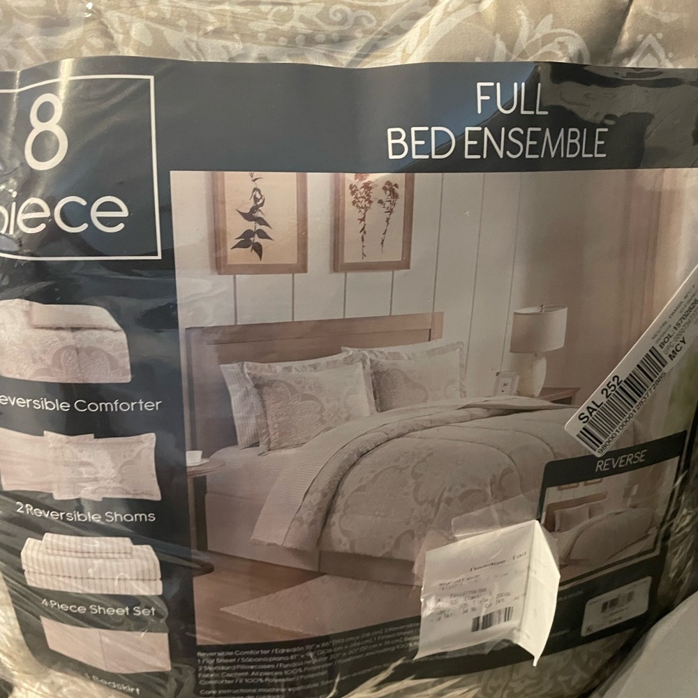 Comforter set